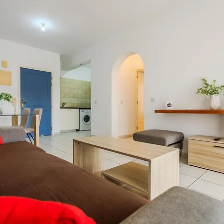 Resitour - Limnaria Gardens Paphos