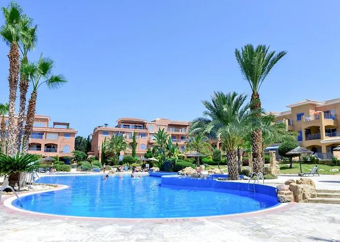 Resitour - Limnaria Gardens *