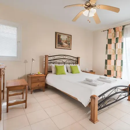 Resitour - Limnaria Gardens